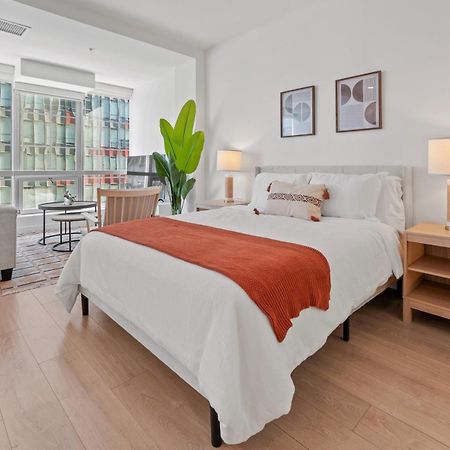 Stylish Downtown La Getaway - Prime Location On Wilshire Blvd! Otel Los Angeles Dış mekan fotoğraf